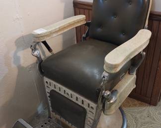 Emil J. Paidar barber chair