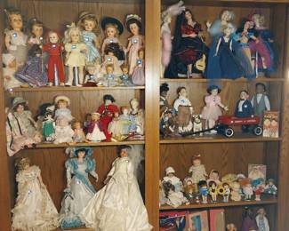 Armand Marseille, Kestner, Effenbee, Krammer Reinhardt, Kopplesdorf, antique, Dolly Parton Barbie, Little Rascals, Elvis, Jackie O, doll clothes and furniture, display cases