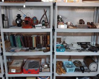 Owosso MFG crates, New Era tin