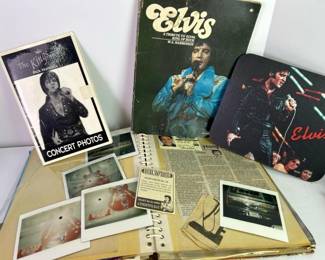 327 elvispresleymemorabiliaconcertphoto
