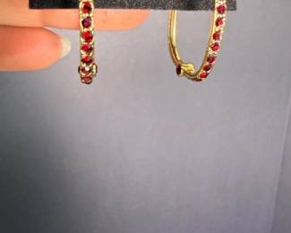 345 monetgoldtonehoopearringswithredr