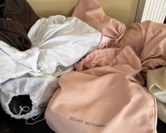 Stuart Wytzman 2 8ft tables full 