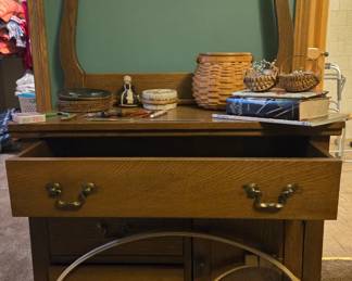 Antique Wash Stand