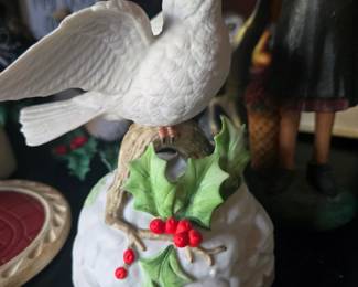 Gift World Bird Music