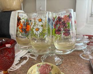 Flower of the Month Drinking Glasses 