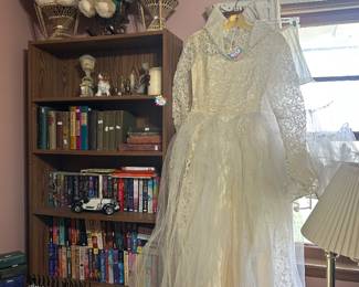 Vintage wedding dress