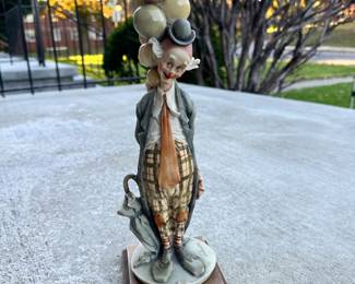 Vintage Giuseppe Armani Clown with Balloons Porcelain Figurine 14.5"