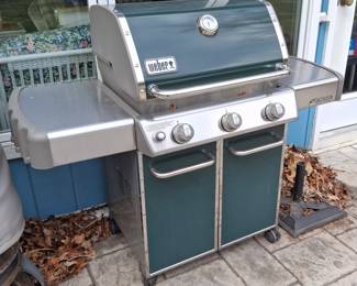 Nice Weber Gas Grill!