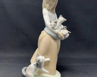 Lladró “Little Kitten Keeper” Porcelain Figurine — Girl with Kittens