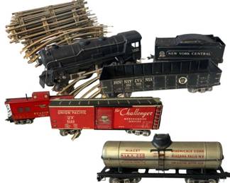1950s Marx Streamline Electric Train Set - O-Gauge (1:48)