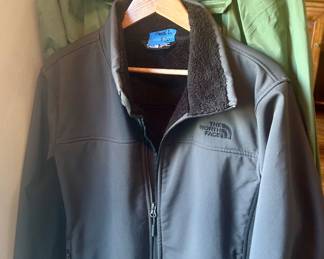 Men’s jackets sz large &  xl. Northface
