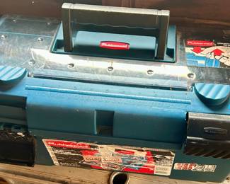 New Rubbermaid tool box $25.