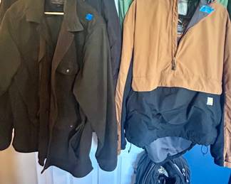 Men’s outdoor jackets 