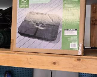 HD 4‑Piece Offset Umbrella Base (NIB)