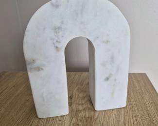 Marbled Stone Upside‑Down “U” Sculptural Décor