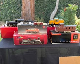 High-end collection of railroad train cars