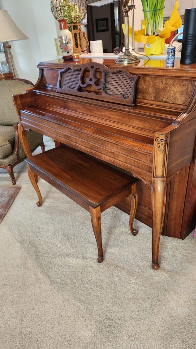 Yamaha Baby Grand Harp Piano