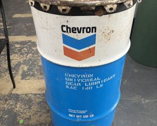 Chevron Universal Gear Lubricant Drum