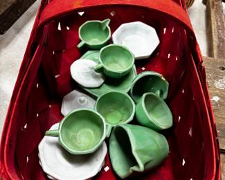 Vintage Akro- Agate Childrens Tea Set