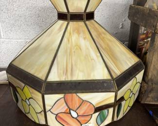 Tiffany-style stained glass lamp shade
