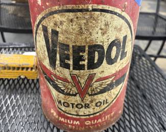 Veedol Motor Oil Can