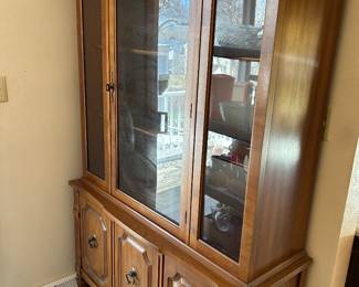 CHINA CABINET
