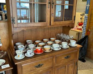 CHINA CABINET