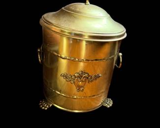 Large Antique English Brass Lidded Jardiniere / Container / Coal Bin