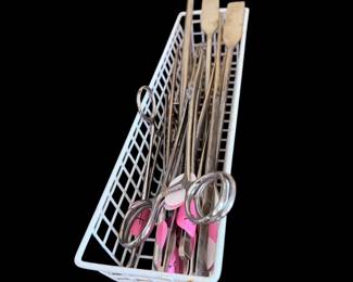 All sorts of small tools. 