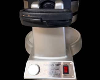 Warning Pro double waffle maker