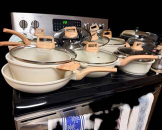 Carote cookware