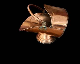 Quality antique Victorian copper coal scuttle 