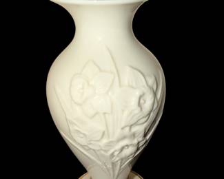 Lenox daffodils vase