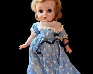 Vintage 1950s Madame Alexander Amy little women doll