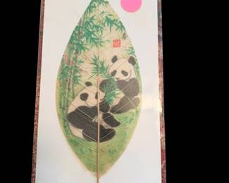 Handcrafted Leaf Painting Vein Pandas Art Decor