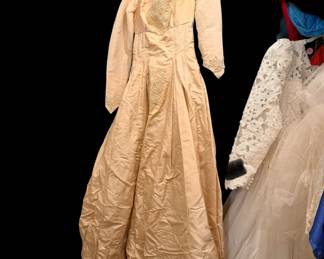 Vintage wedding dresses