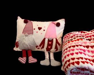 Valentine, gnome, pillow and blanket
