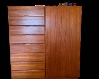 I know they’re gentleman‘s chest/armoire MCM teak