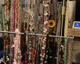 Lot of vintage costume necklaces