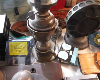 Antique brass lamp, Western electric speaker