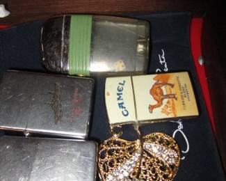 Jewelry case packed