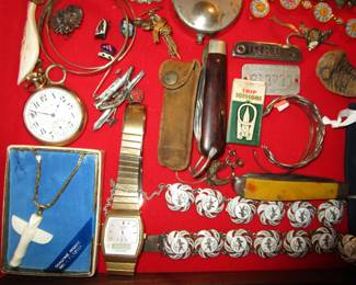 Jewelry case packed