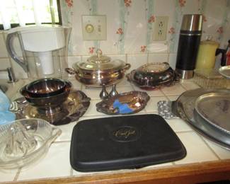Kitchen full