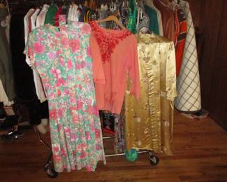 Ladies vintage clothing