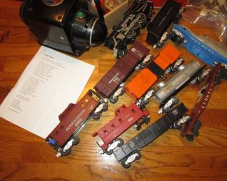 Lionel O Gauge train set complete with track and extras
