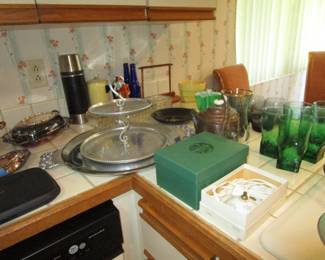 Kitchen full