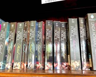 Hundreds of romance paperbacks