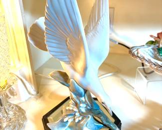 Lladro turtle dove