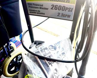 Gas powered pressure washer