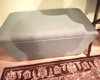 Storage ottoman